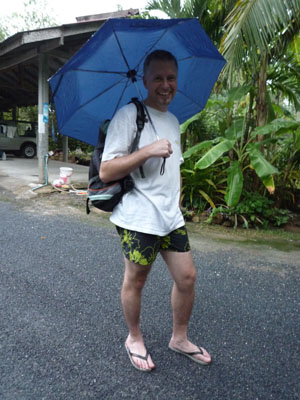 Ludwig im Regen auf Koh Samui