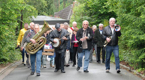Marching Band und Überraschungsgäste